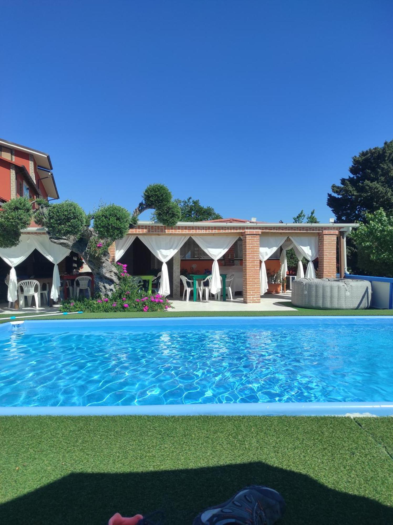Bed & Breakfast Gli Amici Del Tubarello Roseto Degli Abruzzi